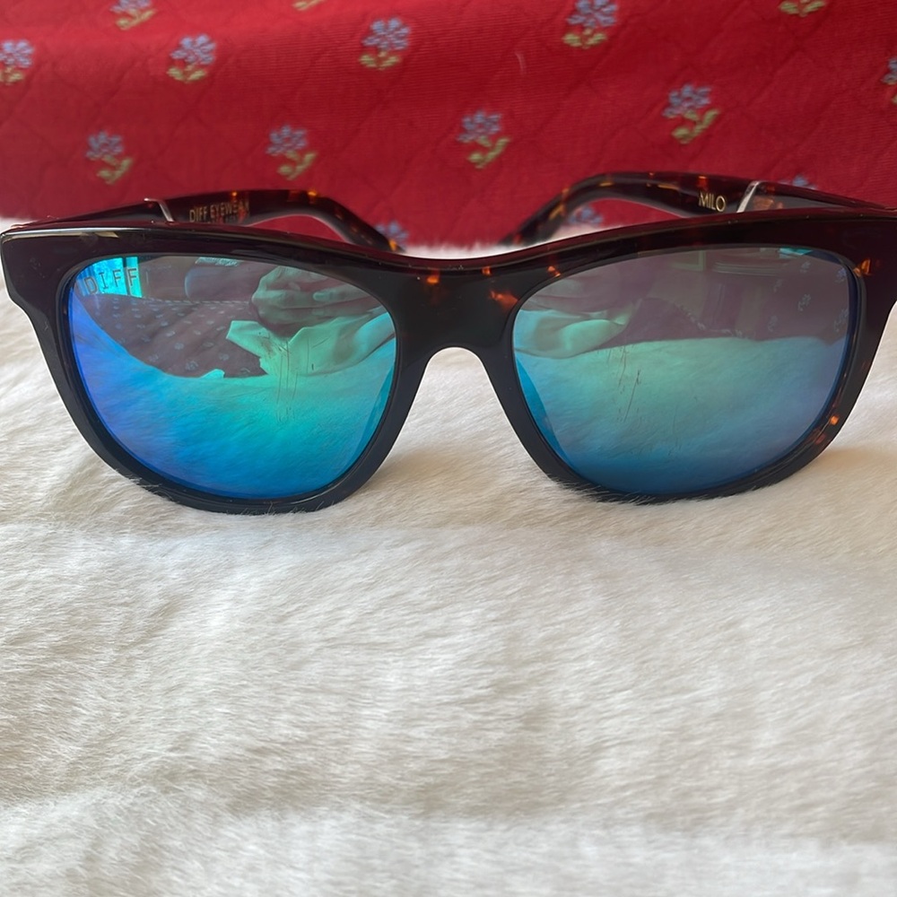 DIFF Eyewear Milo square Unisex sunglasses polarized - Picture 3 of 8